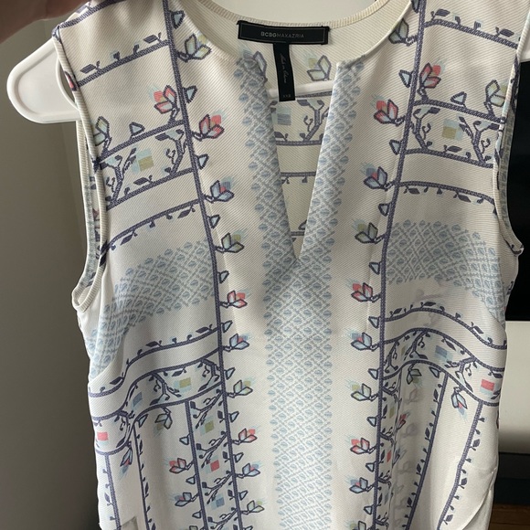 BCBG silk tank top - Picture 1 of 2